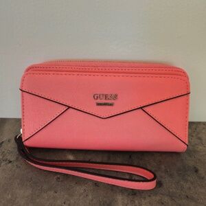 GUESS PINK WALLET